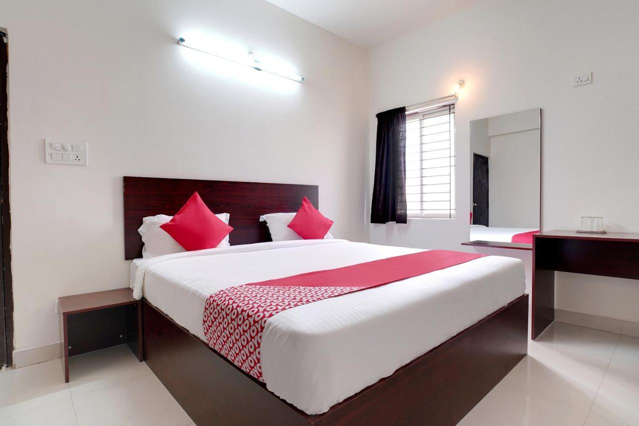 Hotel Oyo 41102 Hyderabad Elite à Haidar Sahibguda Extérieur photo
