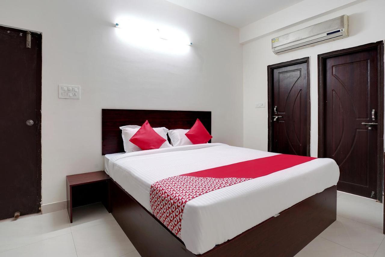 Hotel Oyo 41102 Hyderabad Elite à Haidar Sahibguda Extérieur photo