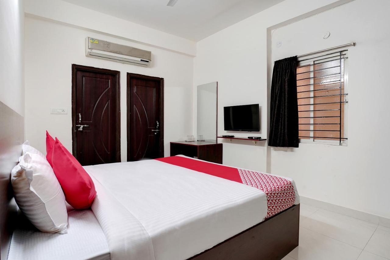 Hotel Oyo 41102 Hyderabad Elite à Haidar Sahibguda Extérieur photo