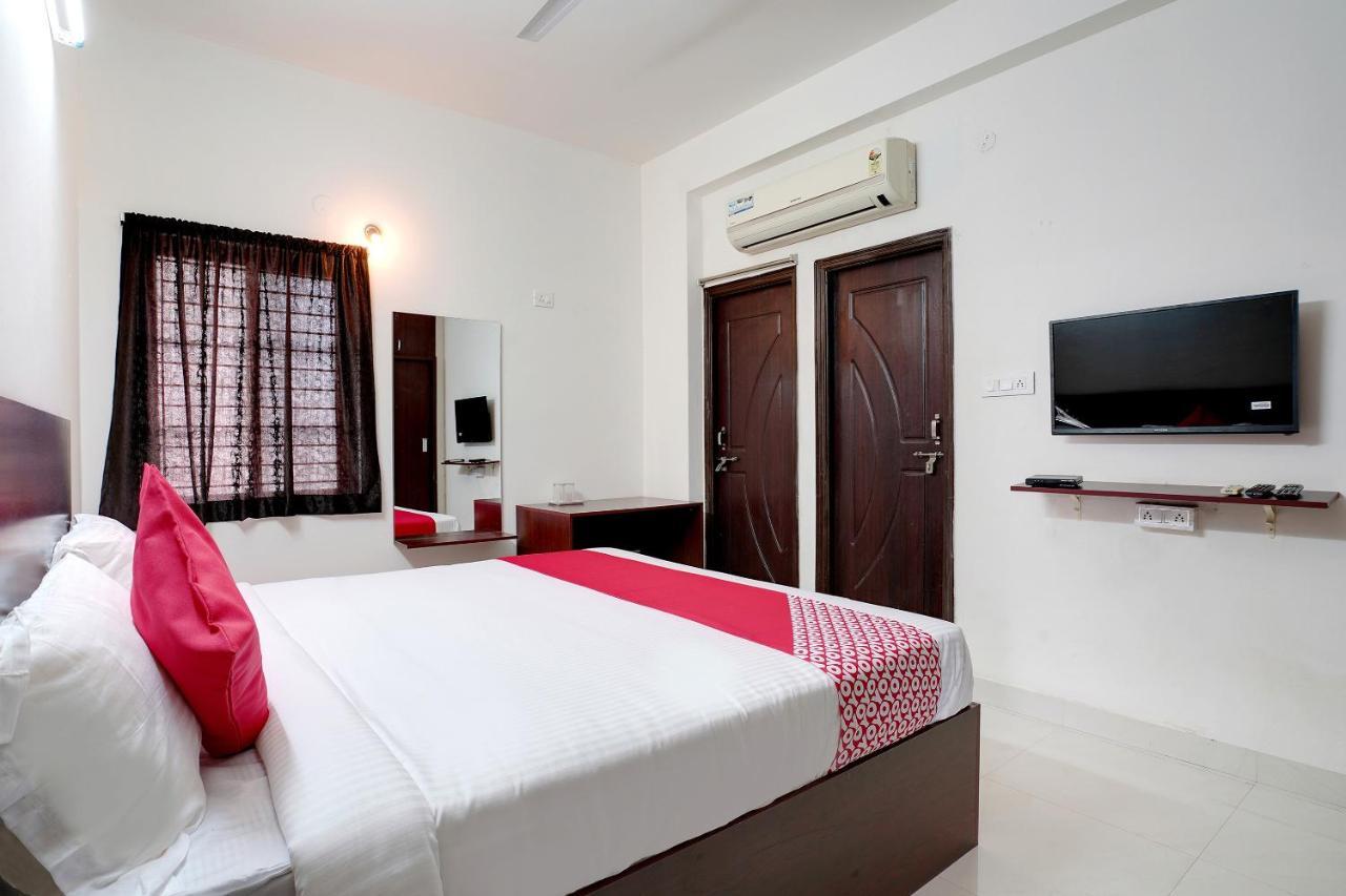 Hotel Oyo 41102 Hyderabad Elite à Haidar Sahibguda Extérieur photo